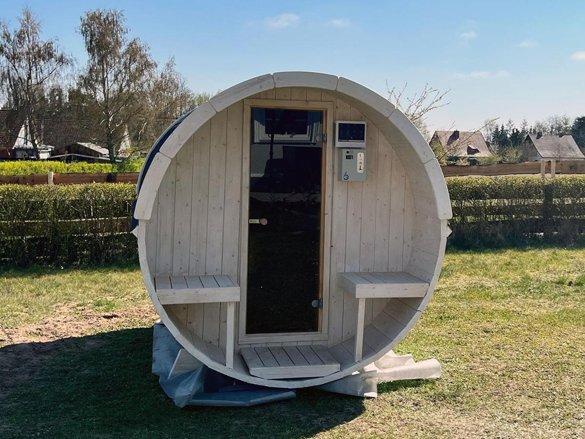 Ferienhaeuser Insel Usedom Haus Samara 8 - Blick Aufs Achterwasser! Whirlpool Und Sauna Lutow المظهر الخارجي الصورة