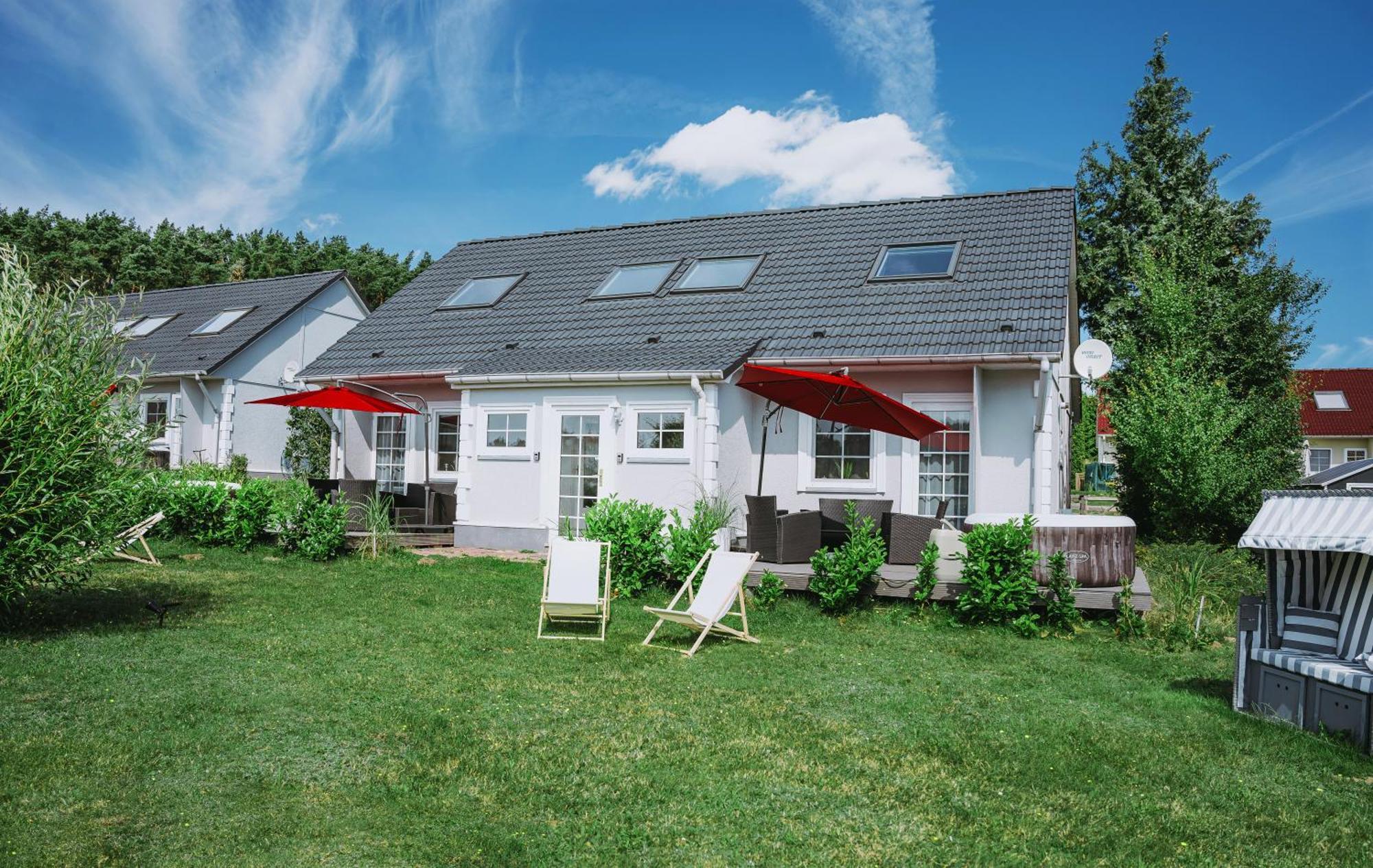 Ferienhaeuser Insel Usedom Haus Samara 8 - Blick Aufs Achterwasser! Whirlpool Und Sauna Lutow المظهر الخارجي الصورة